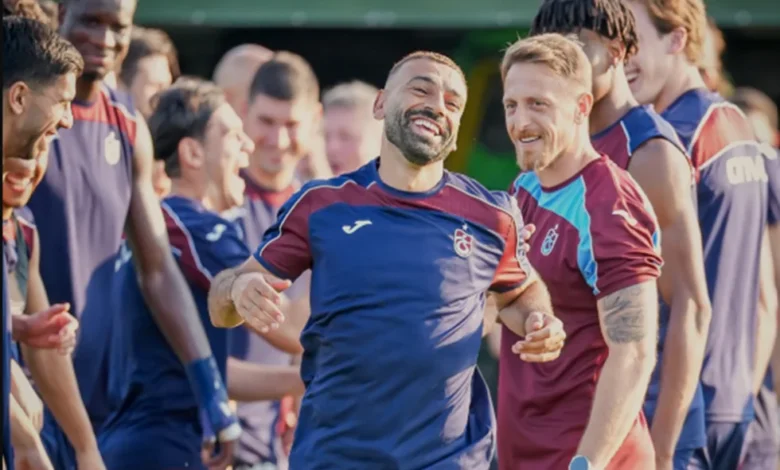 محمد صلاح يبدأ أول تدريب له مع طرابزون سبور بعد ساعات من توقيع العقود (صور)