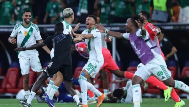 مدرب جديد في تدريبات الأهلي السعودي: حل أم مفاجأة كبرى؟