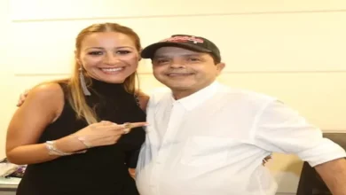 منة شلبي بعد أزمتها الصحية: 20 صورة مع نجوم الفن في 2026 2 منة شلبي بعد أزمتها الصحية: 20 صورة مع نجوم الفن في 2026
