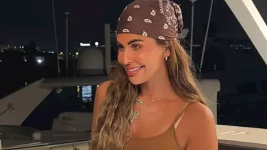 مي سليم وميس حمدان تتألقان في شوارع اليونان وتجذبان الأنظار 5 مي سليم وميس حمدان تتألقان في شوارع اليونان وتجذبان الأنظار