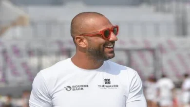 "ميدو ينتقد حكم مباراة الأهلي بعد ركلة جزاء 'من وحي الخيال' (فيديو)"