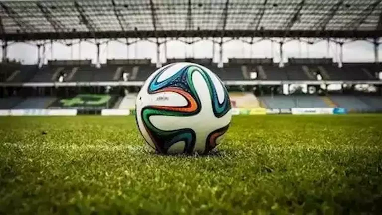 نتائج مباريات الأحد: ريال مدريد ومانشستر يونايتد في الصدارة