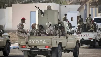 وزارة الدفاع اليمنية تنفذ عملية عسكرية ضد الحوثيين ومعداتهم