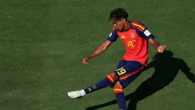 يامال يحدد الصفقة المثالية لبرشلونة بدلاً من رودري وألفاريز