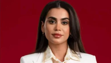 يمنى خوري تتألق بإطلالة كاجوال جريئة.. اكتشفي تنسيقها!