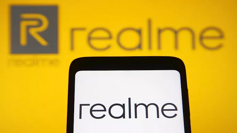Realme تستعد لإطلاق هاتفها الجديد بسعر تنافسي في السوق العربي 2 realme d8aad8b3d8aad8b9d8af d984d8a5d8b7d984d8a7d982 d987d8a7d8aad981d987d8a7 d8a7d984d8acd8afd98ad8af d8a8d8b3d8b9d8b1 d8aad986d8a7d981 1