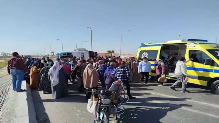 16 وفاة و28 مصاباً في انقلاب أتوبيس بجنوب سيناء