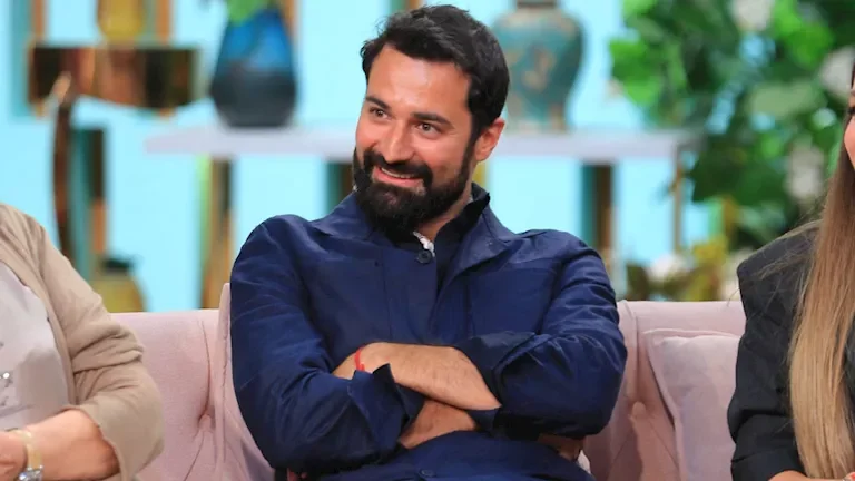 أحمد حاتم يوضح العلاقة بين فيلم الزوجة 13 وفيلم ريد فلاج
