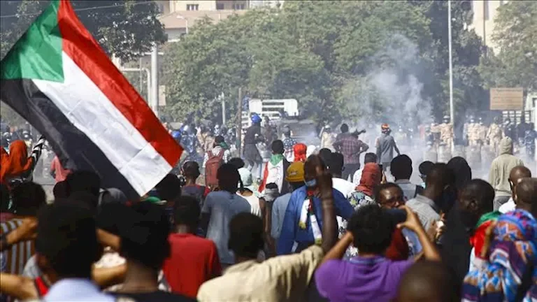 أزمة إنسانية متزايدة في السودان: 8.6 مليون نازح يواجهون نقص الإغاثة