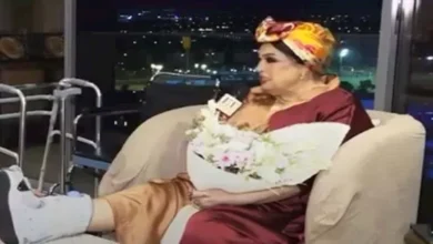 أول ظهور لـ فيفي عبده بعد كسر قدمها - صور وفيديو جديد 5 أول ظهور لـ فيفي عبده بعد كسر قدمها - صور وفيديو جديد