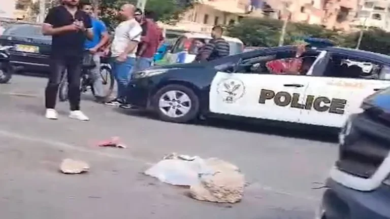 إصابة شخصين جراء انقلاب سيارة ملاكي في منطقة التجمع