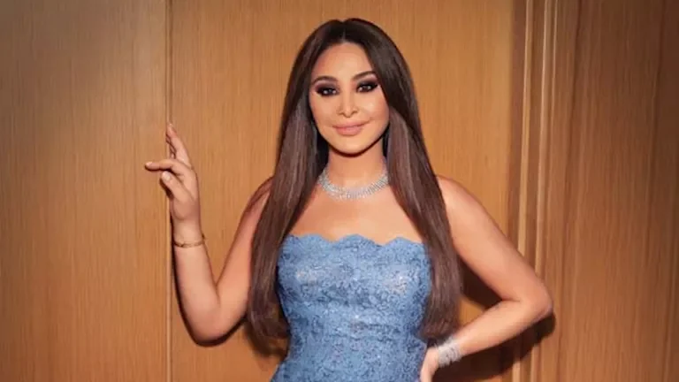 "إليسا تتألق في 20 صورة من مناسبات مختلفة بأحدث ظهور لها"