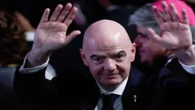 إنفانتينو يثير جدلاً واسعاً حول مستقبله في رئاسة "فيفا"