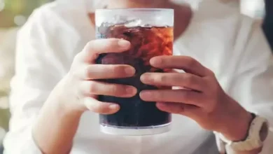 الأردن يحظر الشيبس والمشروبات الغازية بالمدارس لمواجهة زيادة الوزن