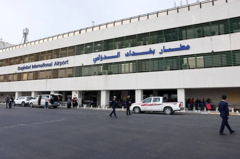 البنك المركزي يوقف نشاط شركات الصرافة في مطار بغداد