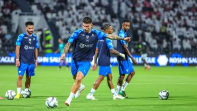 التعاون يلعب نصف شوط بـ10 لاعبين أمام الهلال: أسباب عدم الطرد