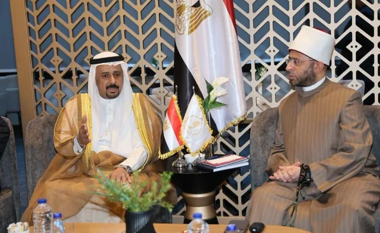 الدكتور عامر الجنابي يبحث مع وزير الأوقاف المصري تعزيز التعاون الديني وحماية الأسرة