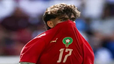 "الزلزولي يوضح: 'هذا ليس اعتذارا' بعد الجدل حول ارتدائه قميصاً يرمز لدعمه مدينة سبتة"