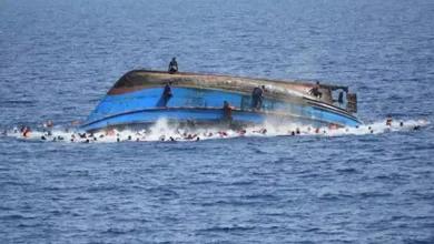 العراق يحقق في مصير 18 مهاجرًا بعد تقارير عن غرقهم في ليبيا