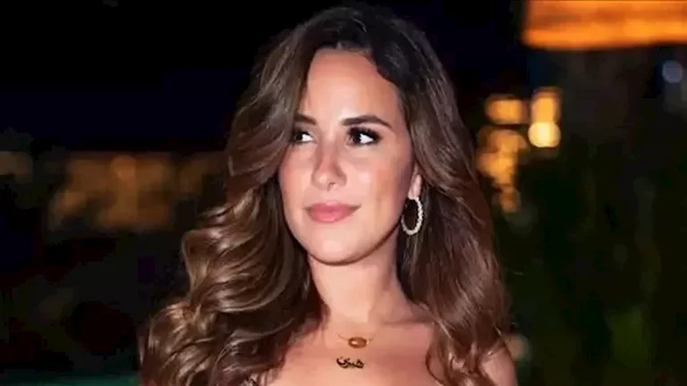 الفنانة شيري عادل تظهر لأول مرة بعد حادث افتتاح مهرجان الغردقة