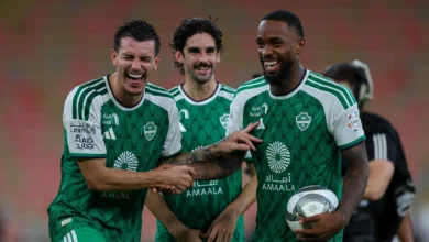 القنوات الناقلة لمباراة القادسية والأهلي في دوري روشن السعودي 2026-2027 وكيفية مشاهدتها عبر الإنترنت