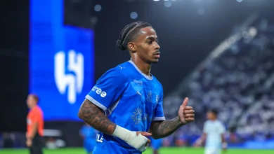 الهلال يدرس خصم نصف راتب سامرفيل في أزمة جديدة