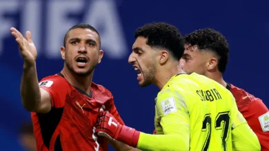 بالفيديو.. أسطورة العراق يتحدى مصر والأردن