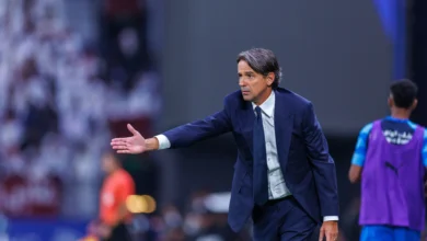 بالفيديو: حكم الكلاسيكو يفرض العقوبة على إنزاجي بعد تجاوز الحدود 3 بالفيديو: حكم الكلاسيكو يفرض العقوبة على إنزاجي بعد تجاوز الحدود
