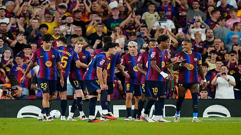 برشلونة يتفوق على فالنسيا 2-0، لوبيز يسجل الهدف الثاني