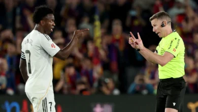 برشلونة يشجع هجومه وقناة الملكي ترد.. إعلان حكم مباراة الريال وبيتيس