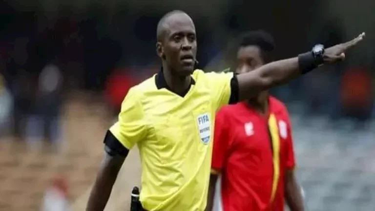 بيتر كاماكو حكم مباراة مصر وأنجولا في تصفيات كأس الأمم الأفريقية