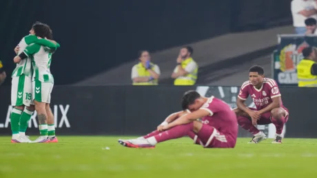 بيتيس يحقق الفوز على ريال مدريد ويُلحق به مرارة الخسارة الأولى هذا الموسم