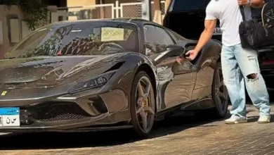تامر حسني يتألق بسيارة فارهة في أحدث ظهور له