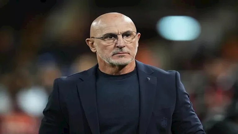تجديد عقد دي لا فوينتي مع منتخب إسبانيا حتى 2032 رسمياً