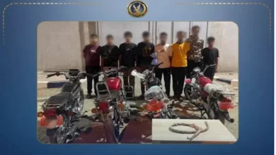 تحقيق في فيديو التعدي في بورسعيد: استخدام حبل لضرب المارة ودراجات نارية بلا لوحات