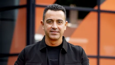 تشافي يبرز تجربة دوري روشن أمام الإعلام الأوروبي عكس كومان