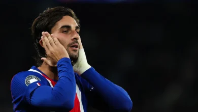 توريس يقطع صلته بذكريات برشلونة بتصرف غير متوقع