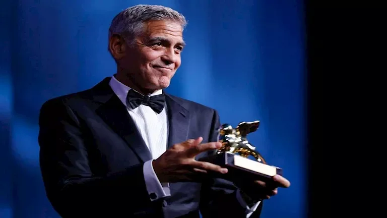 جورج كلوني يتحدث عن مسيرته الفنية بعد تكريمه في مهرجان فينيسيا السينمائي 1 جورج كلوني يتحدث عن مسيرته الفنية بعد تكريمه في مهرجان فينيسيا السينمائي