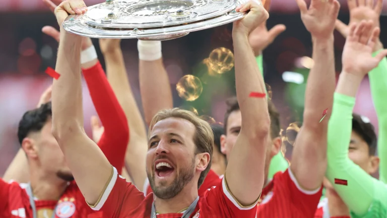 دليل شراء تذاكر البوندسليغا 2026/27: تفاصيل المباريات ومتوسط أسعار التذاكر والمزيد