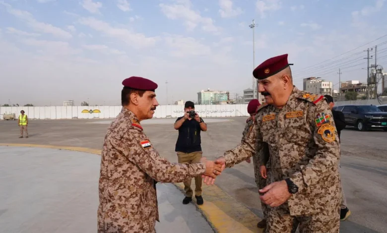 رئيس أركان الجيش يصل قيادة عمليات كربلاء للاطلاع على جاهزية القطعات