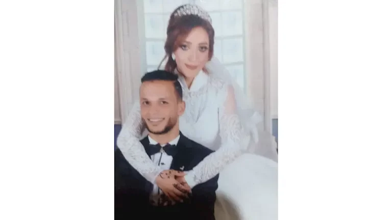زوج يقتل موظفة ويشعل الغاز والمياه في جريمة مروعة أمام طفلهما بالجيزة