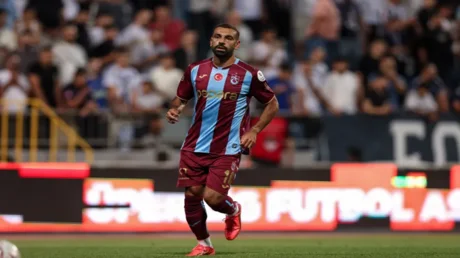صلاح يواصل تألقه في الدوري التركي بتسجيل هدفه الرابع مع طرابزون سبور (فيديو) 1 صلاح يواصل تألقه في الدوري التركي بتسجيل هدفه الرابع مع طرابزون سبور (فيديو)
