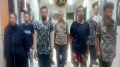 ضبط 10 متهمين في القاهرة بتهمة استغلال الأطفال في التسول وبيع السلع