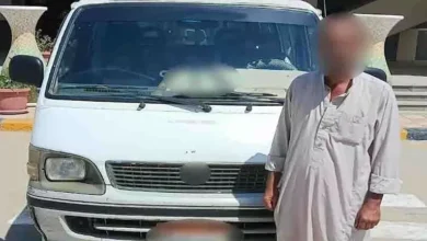 ضبط سائق ميكروباص في الشرقية لتلاعبه باللوحات الخلفية لإخفاء هوية المركبة عن الرادار