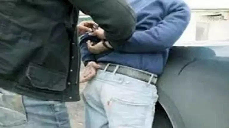 "ضبط طالب هرب من محطة بنزين بالإسماعيلية بعد قيادته سيارة أمريكية"