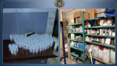 ضبط مصنع لمستلزمات طبية مغشوشة في 6 أكتوبر يحتوي على 2 طن من الخامات و13 ألف عبوة