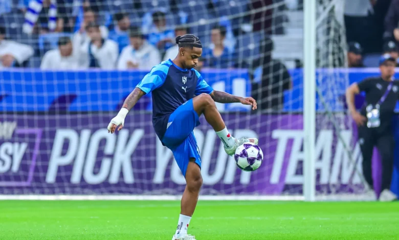 ضربة قاسية تهدد الهلال بعد الطرد المشين لسامرفيل