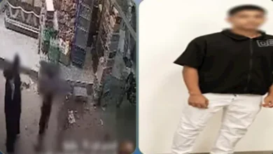 طالب يعتدي على فتاتين في الشارع ووزارة الداخلية تتدخل فوراً | فيديو