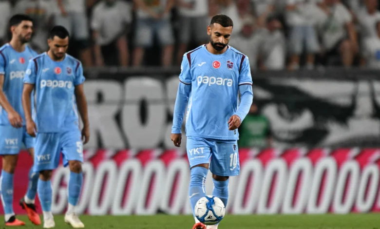 طرابزون يتعرض للهزيمة الأولى في الدوري ويهدر جهود صلاح