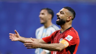 غياب ثانٍ: هل فقد محمد صلاح فرصة التتويج بالكرة الذهبية نهائياً؟ 3 غياب ثانٍ: هل فقد محمد صلاح فرصة التتويج بالكرة الذهبية نهائياً؟